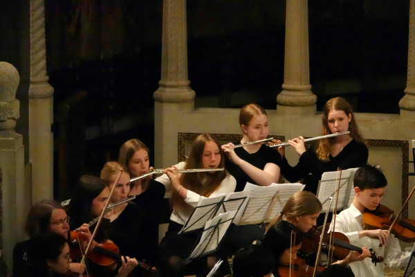 konzert_der_schulen_22-10B9C2E610-E2DC-51D4-9F84-6DA142386B32.jpg
