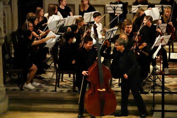 konzert_der_schulen_22-77A67527F-E6C7-A696-44E1-79B20BD61215.jpg