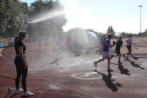 sponsorenlauf_22-235FA4558A-6435-3536-E943-D1F0A6DA4D45.jpg