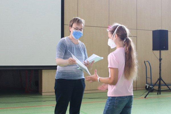 schuljahresabschluss_22-345F7890C-A7DB-4770-41C8-B64B5F585B05.jpg
