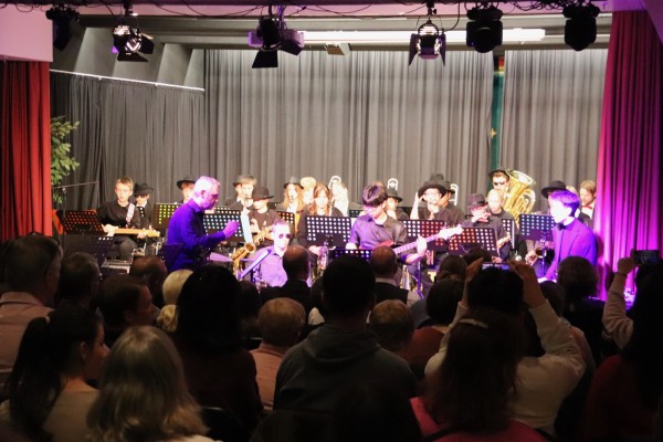 bigbandkonzert_24-295FB94822-587D-BCE0-99F6-C2978E4B55FB.jpg