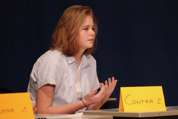 jugend-debattiert-2019-12D7077C10-0C8C-AB96-F938-F32040AA4744.jpg
